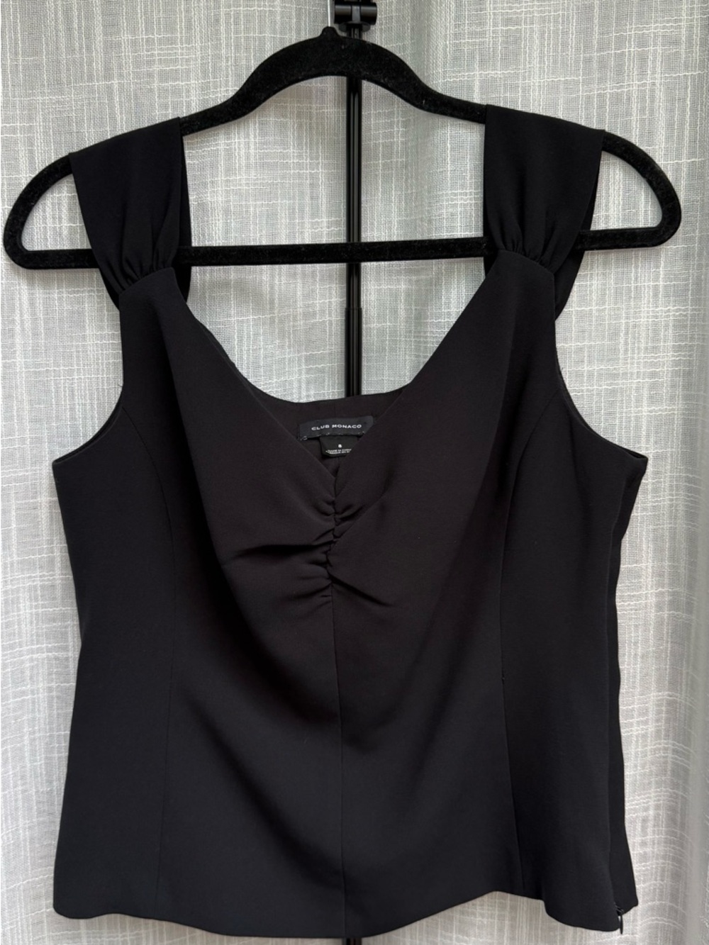 Club Monaco Black Ruched V-Neck Sleeveless Top
